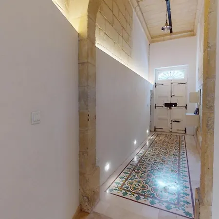 Double Bedroom In St Julians In Shared House Saint Julian's