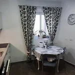Double Bedroom In St Julians In Shared House
